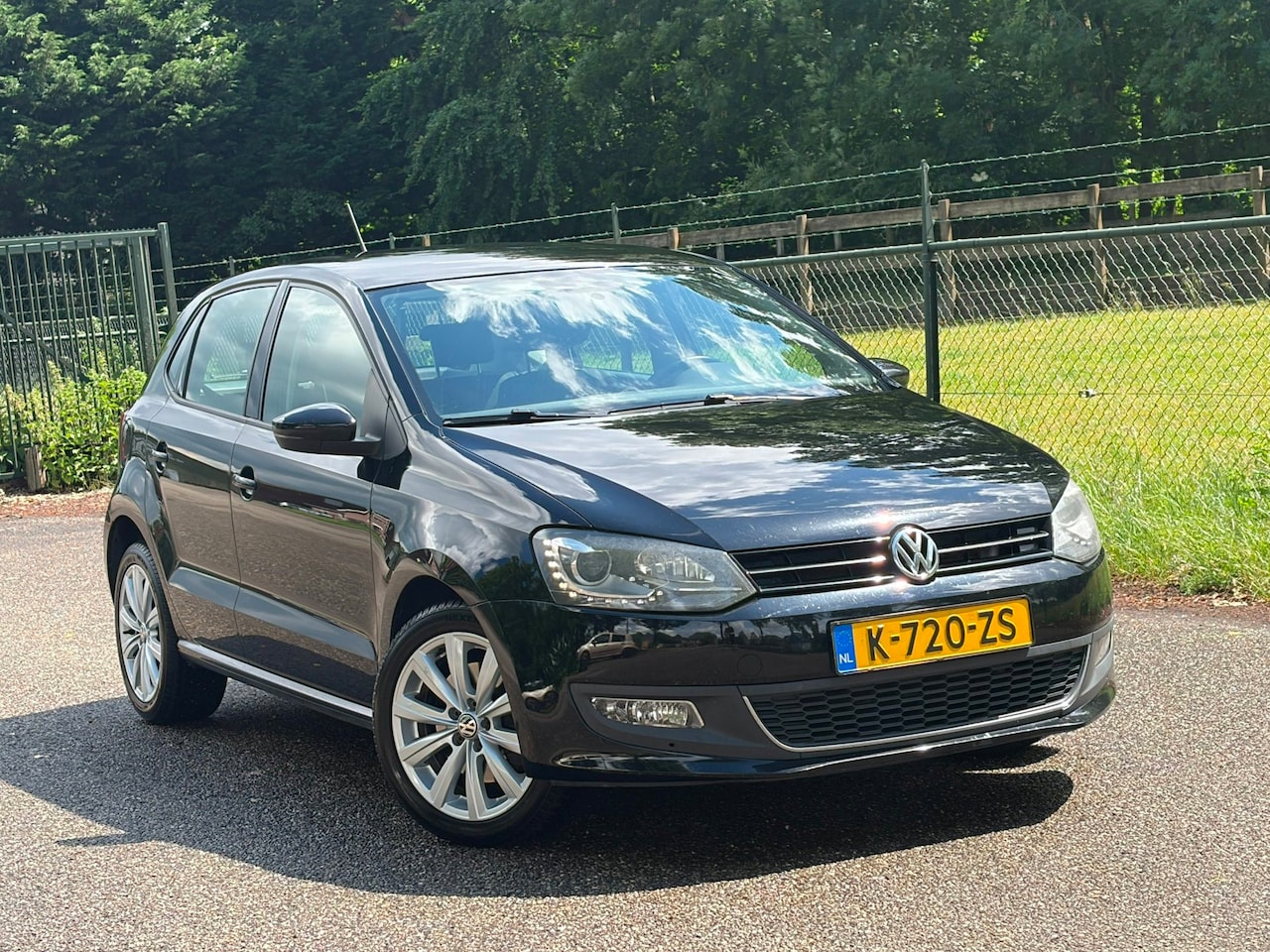 Volkswagen Polo - 1.2 TSI R-Line Edition /Automaat/Xenon/ - AutoWereld.nl