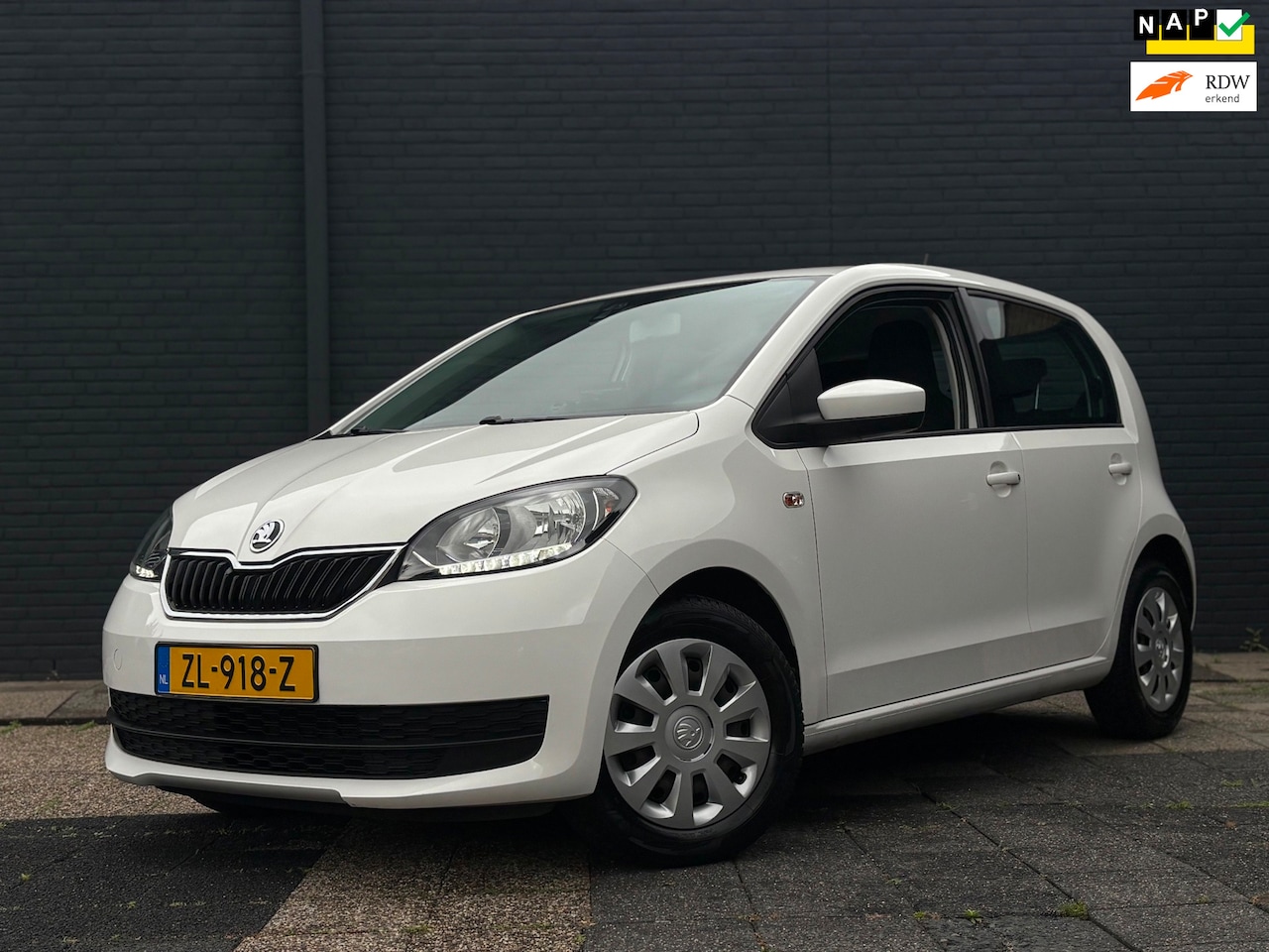 Skoda Citigo - 1.0 Greentech Ambition | Airco | Carplay | 5-Deurs - AutoWereld.nl