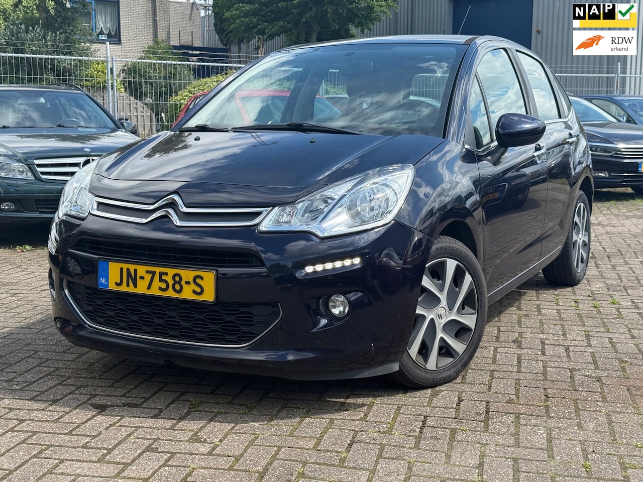 Citroën C3 - 1.2 PureTech Feel Edition 1.2 PureTech Feel Edition - AutoWereld.nl