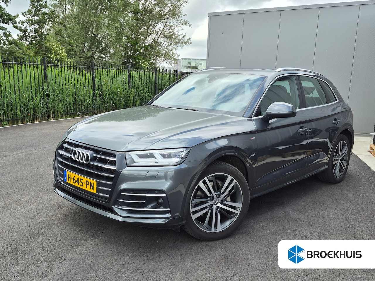 Audi Q5 - 55 TFSI e quattro Competition 367 PK AUTO | Glazen panorama-dak | Trekhaak uitklapbaar | C - AutoWereld.nl