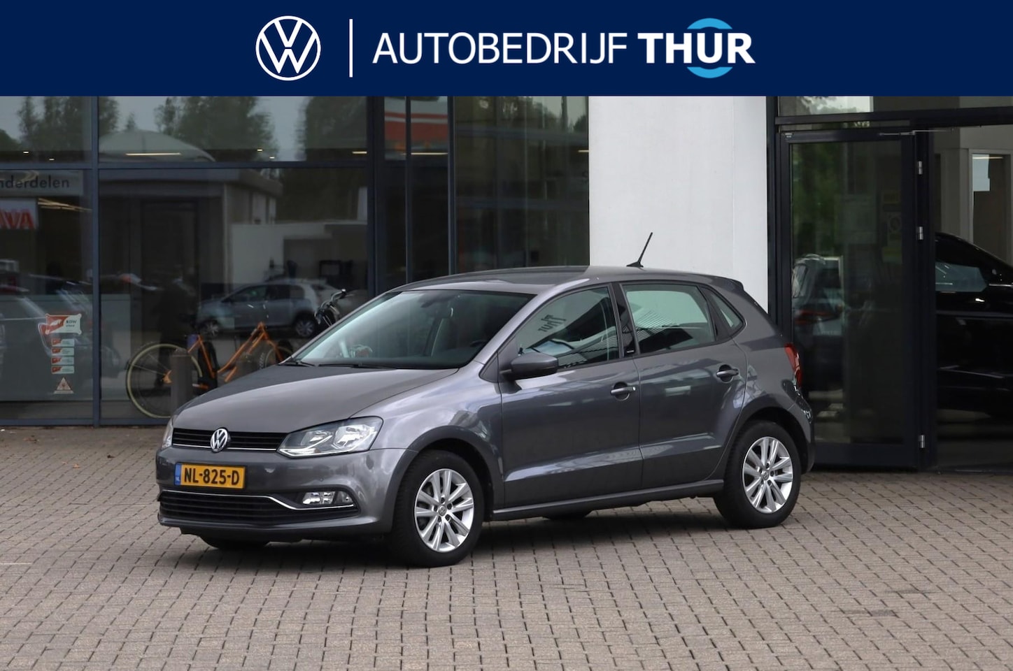 Volkswagen Polo - 1.2 TSI Comfortline 1.2 TSI Comfortline 90PK / 66kW, Airco, parkeersensoren voor en achter (pdc), navigatie, L - AutoWereld.nl