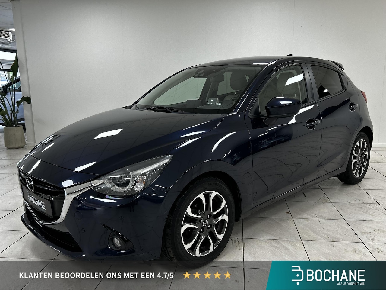 Mazda 2 - 1.5 Skyactiv-G Skylease GT ACHTERUITRIJCAMERA | LEDEREN BEKLEDING | NAVIGATIE - AutoWereld.nl