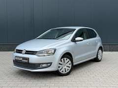 Volkswagen Polo - 1.2 TEAM | AIRCO | CARPLAY | CRUISE | STOELVERWARMING