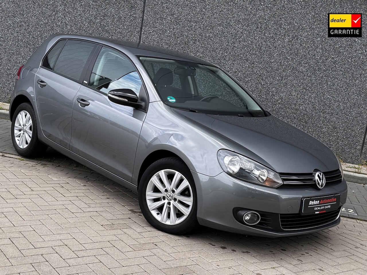 Volkswagen Golf - 1.2 TSI Style Cruise Clima Alcantara 105 pk - AutoWereld.nl