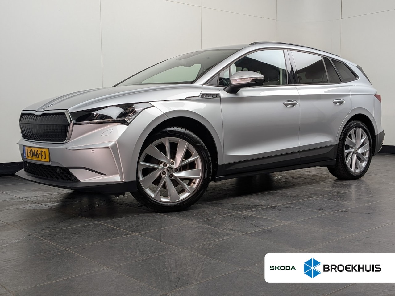 Skoda Enyaq iV - 60 First Edition | Achteruitrijcamera | Apple Carplay/Android Auto|telefoonintegratie prem - AutoWereld.nl