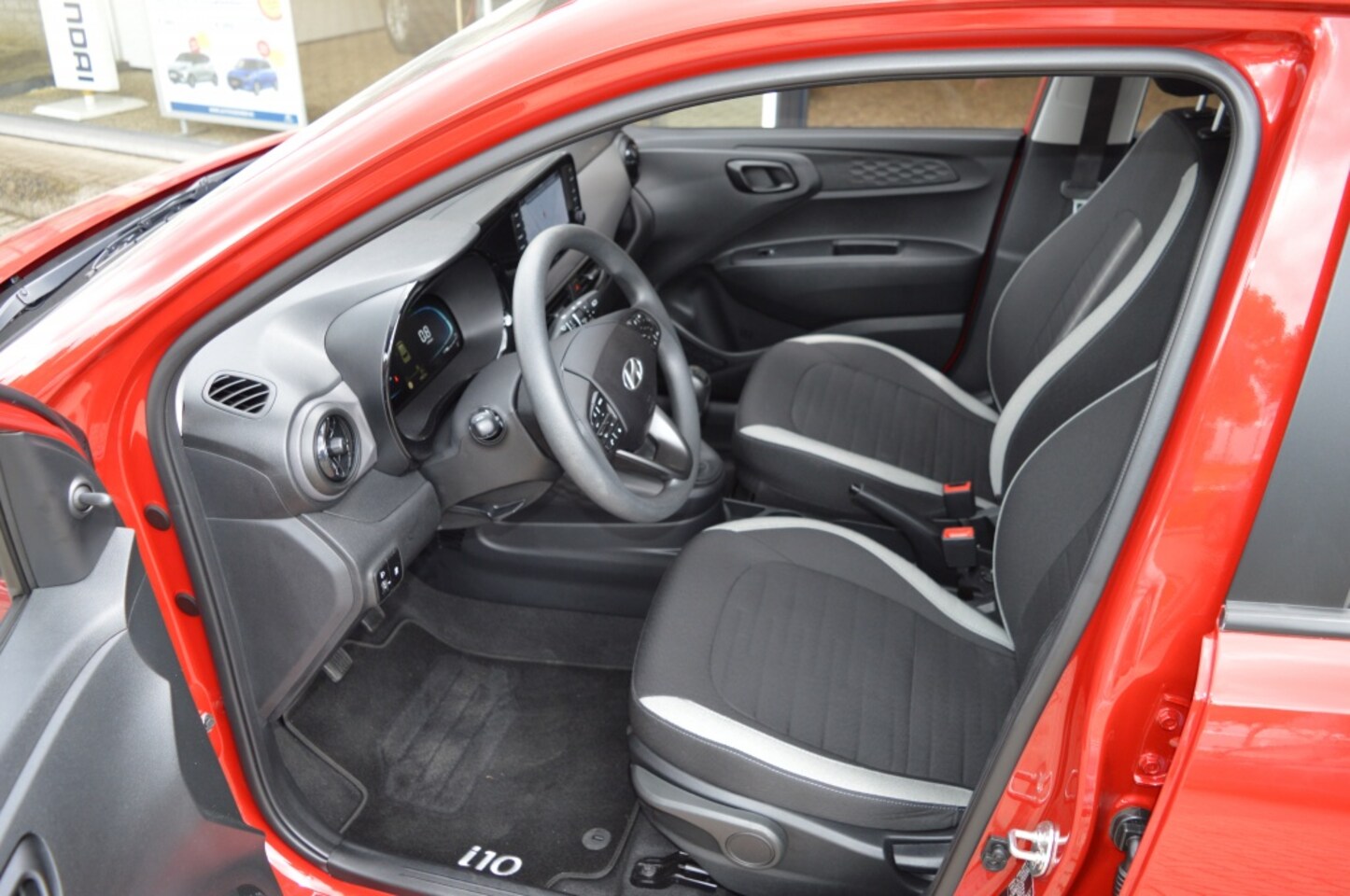 Hyundai i10 - 1.0 Comfort Navi PDC Camera Cruise NL-auto