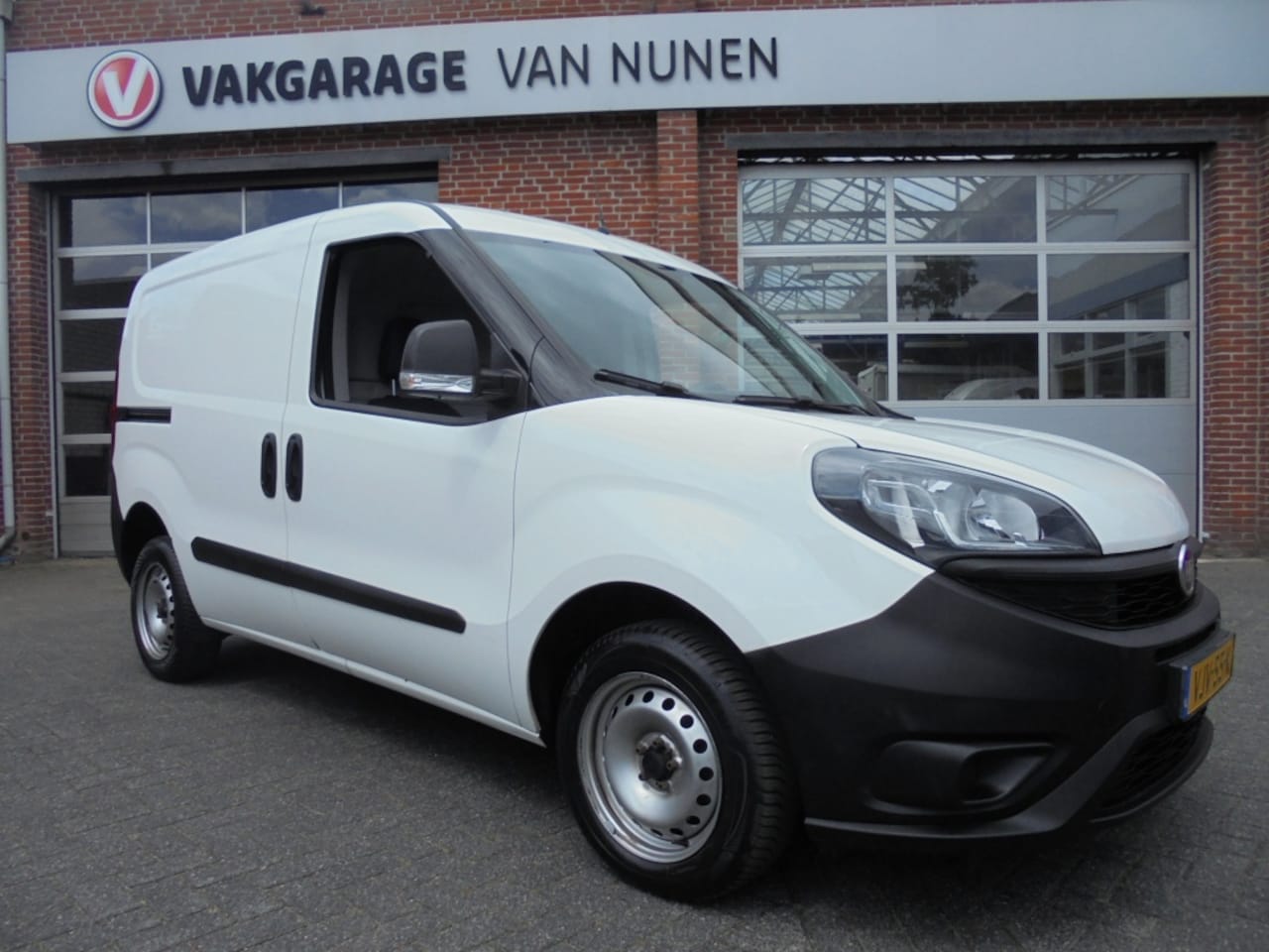 Fiat Doblò Cargo - 1.3 SX L1-H1||Airco||Electro Pack||63.000KM.|| - AutoWereld.nl