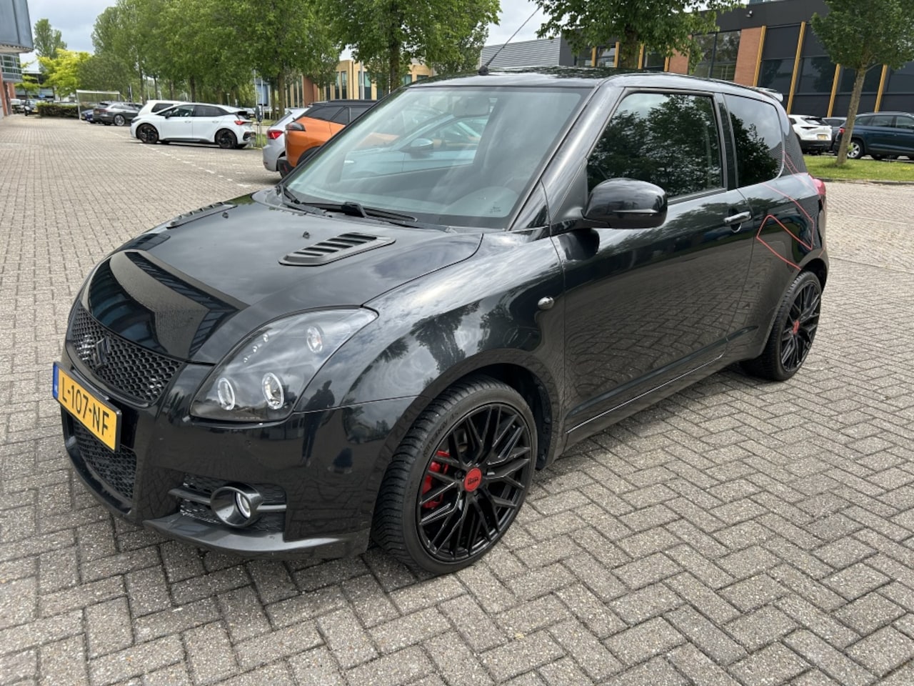 Suzuki Swift - 1.6 Sport 125PK CLIMATE STOELVW NAVI - AutoWereld.nl