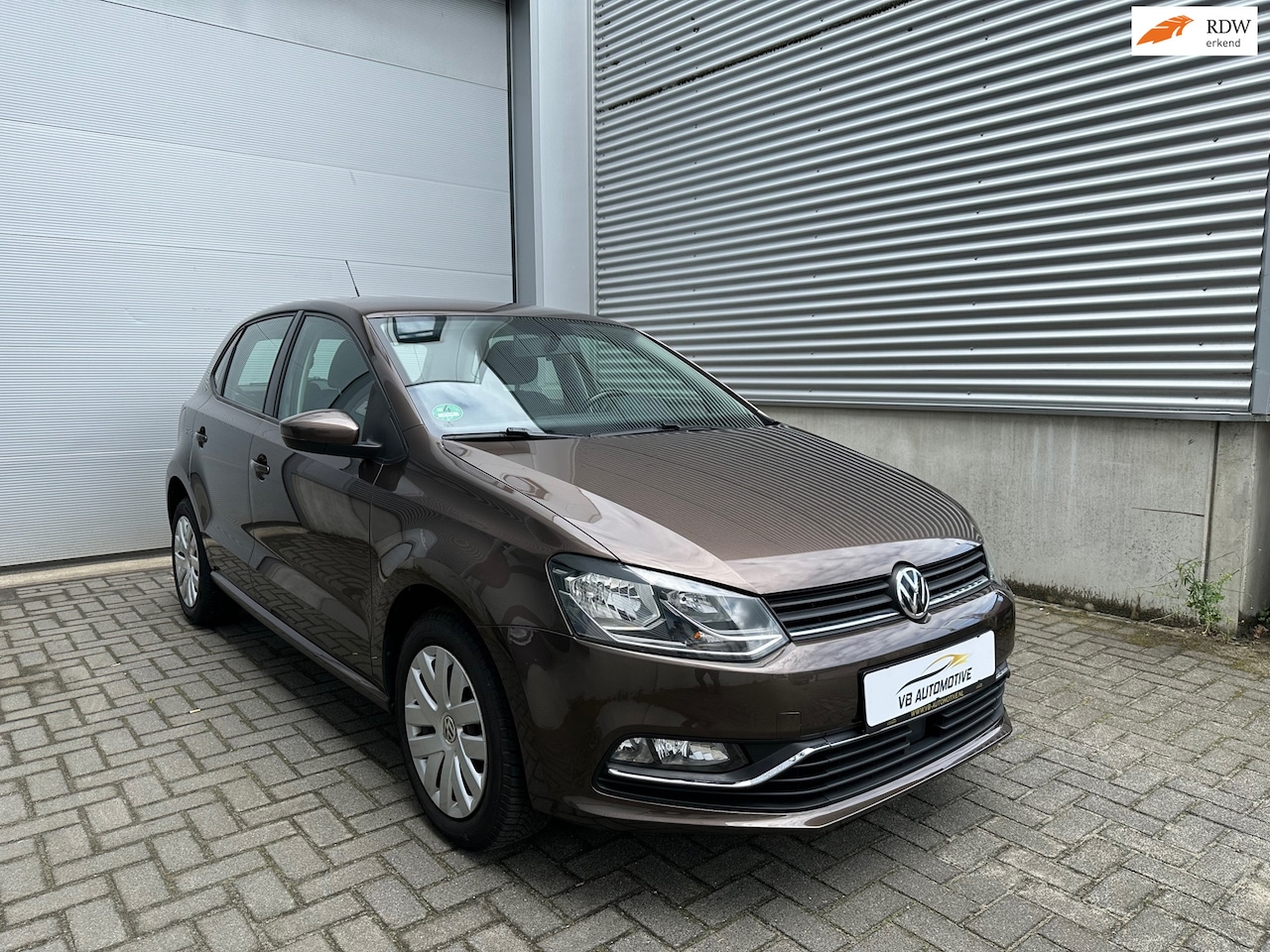 Volkswagen Polo - 1.0 Bluemotion | BLUETOOTH | STOELVERWARMING | BEURT & APK NIEUW | BOTSHERKENNING - AutoWereld.nl