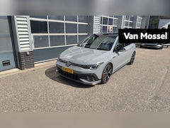 Volkswagen Golf - 2.0 TSI GTI Clubsport | 300 PK | Automaat | Stoel en Stuurverwarming | Panorama Schuif/Kan