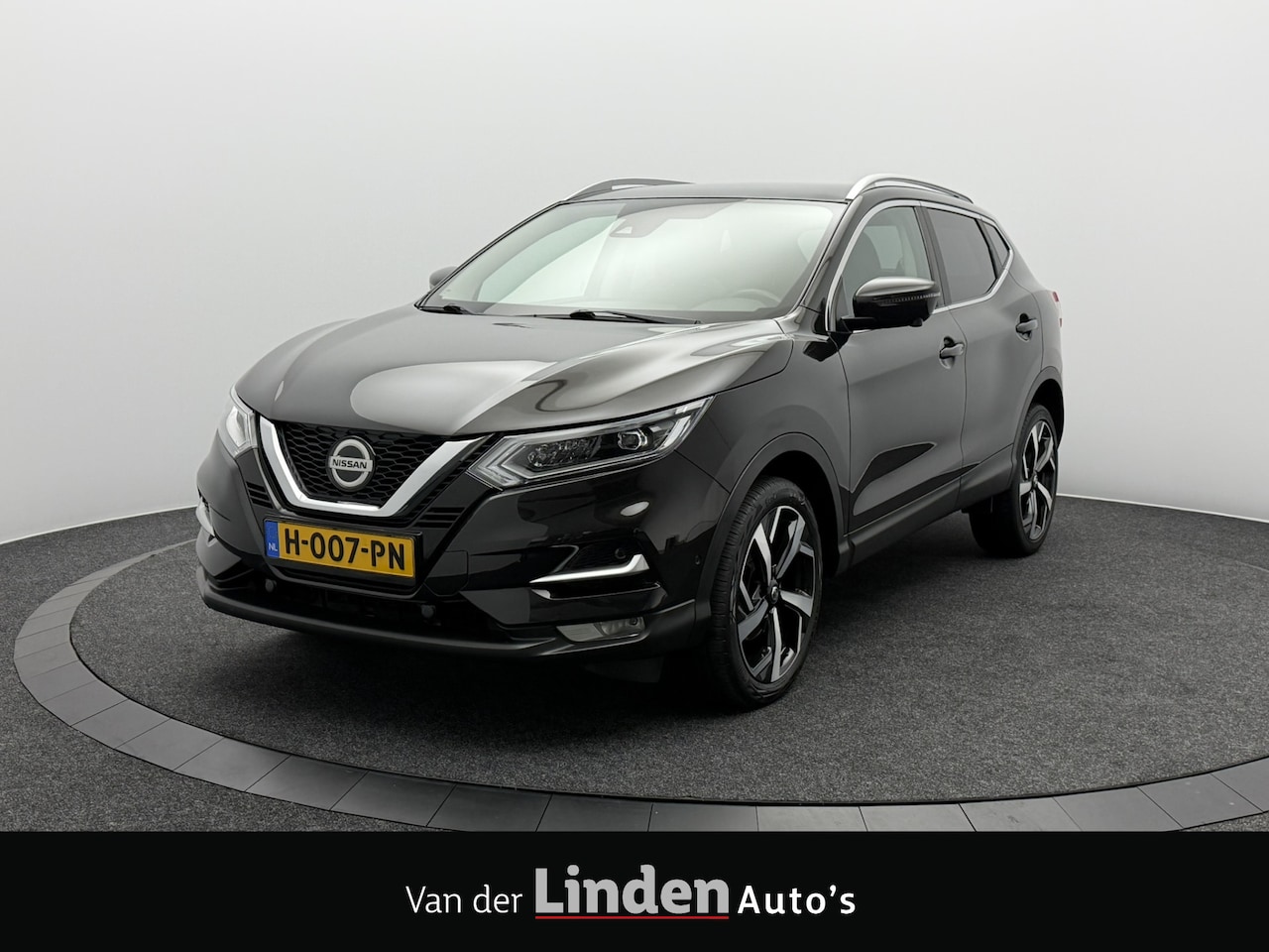 Nissan Qashqai - 1.3 DIG-T Tekna | Panoramadak | 360° Camera | Navigatie | Carplay&Android - AutoWereld.nl