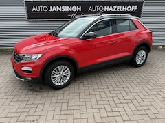 Volkswagen T-Roc - 1.0 TSI Style slechts 77.628km Nieuwstaat | PDC V+A | Navi | ACC | Apple Carplay/Android A