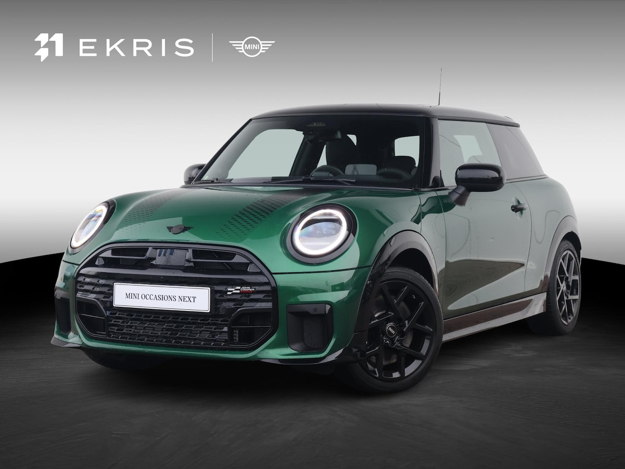MINI 3-Deurs - 1.5 Cooper C John Cooper Works XL Comforttoegang | Panoramadak | Driving Assistant Profess - AutoWereld.nl