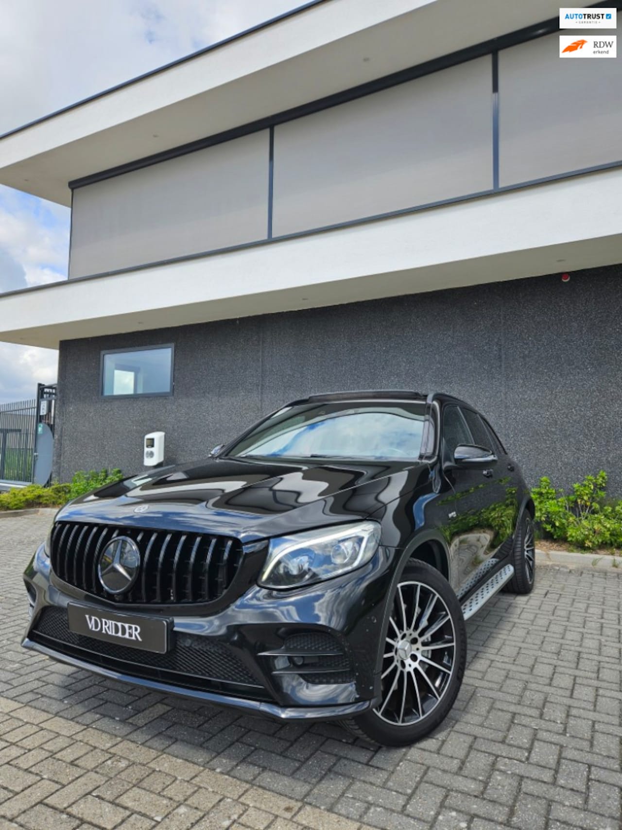 Mercedes-Benz GLC-klasse - AMG 43 4MATIC HUD PANORAMADAK - AutoWereld.nl