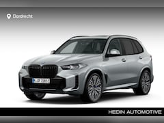 BMW X5 - xDrive50e | M Sportpakket + Pro | Elektrische trekhaak | M Interieurlijsten carbon | Drivi