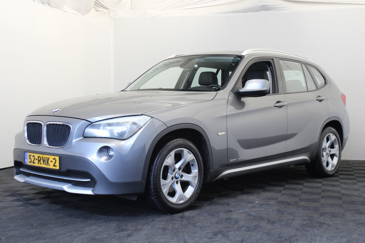 BMW X1 - sDrive20d Executive |Leder| - AutoWereld.nl