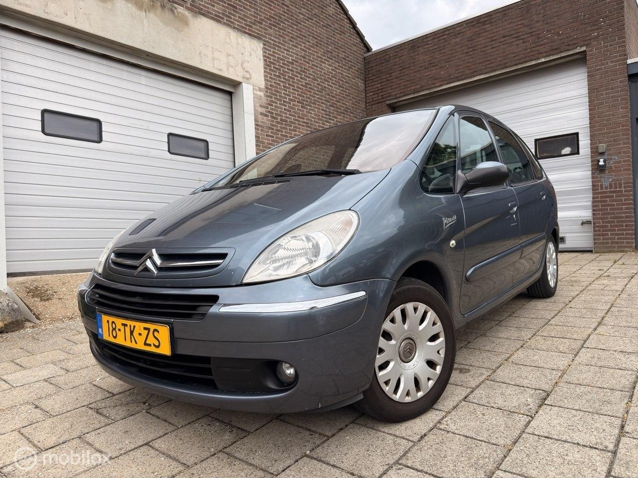 Citroën Xsara Picasso - 1.6i-16V Exclusive 1.6i-16V Exclusive - AutoWereld.nl
