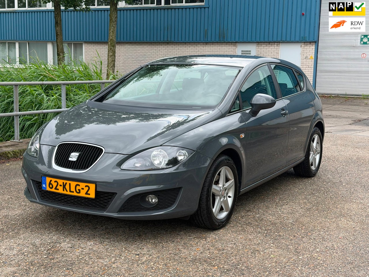 SEAT Leon - 1.6 Hattrick Airco! 1e Eigenaar! 132.850 NAP! APK! - AutoWereld.nl