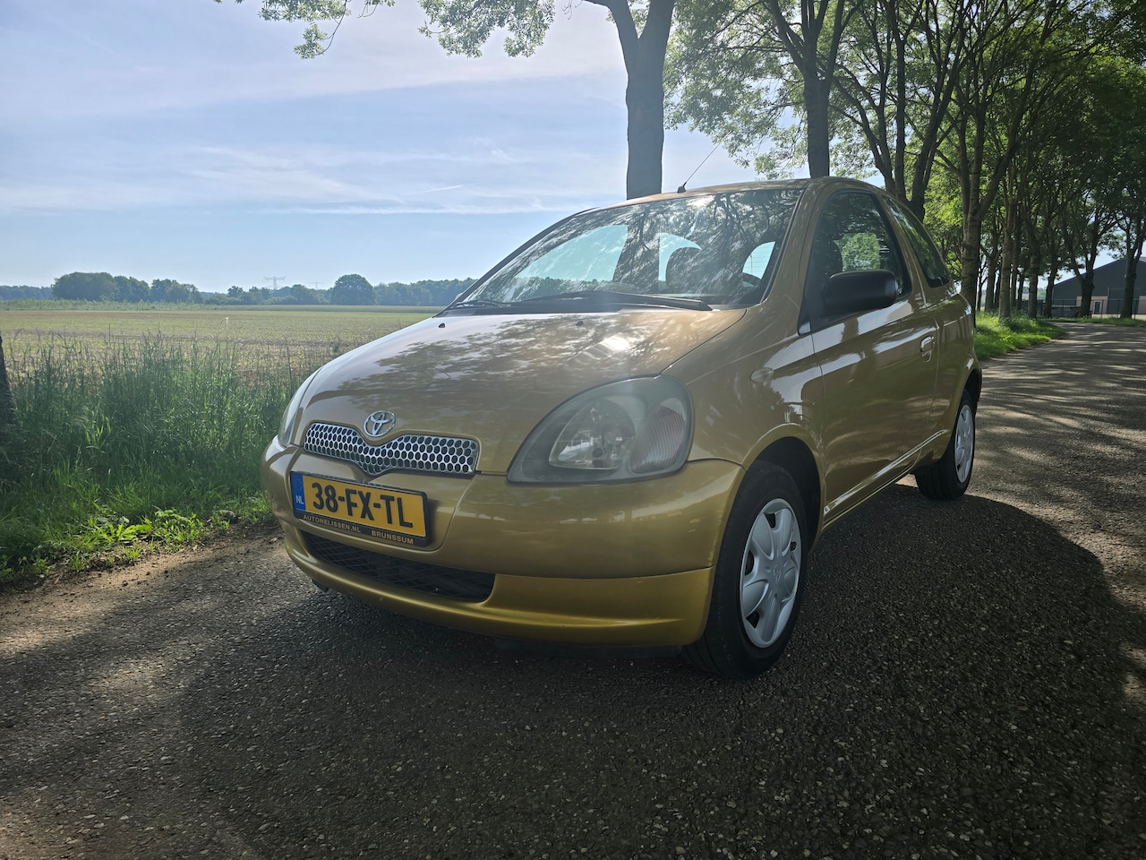 Toyota Yaris - 1.3-16V VVT-i Sol - AutoWereld.nl