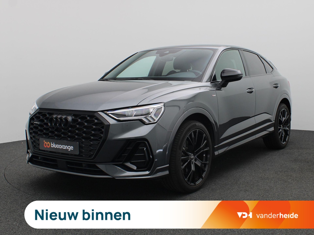 Audi Q3 Sportback - 40 TFSI quattro S Edition 190PK DSG S-Line, Trekhaak, Side Assist, Keyless, Adaptieve Crui - AutoWereld.nl