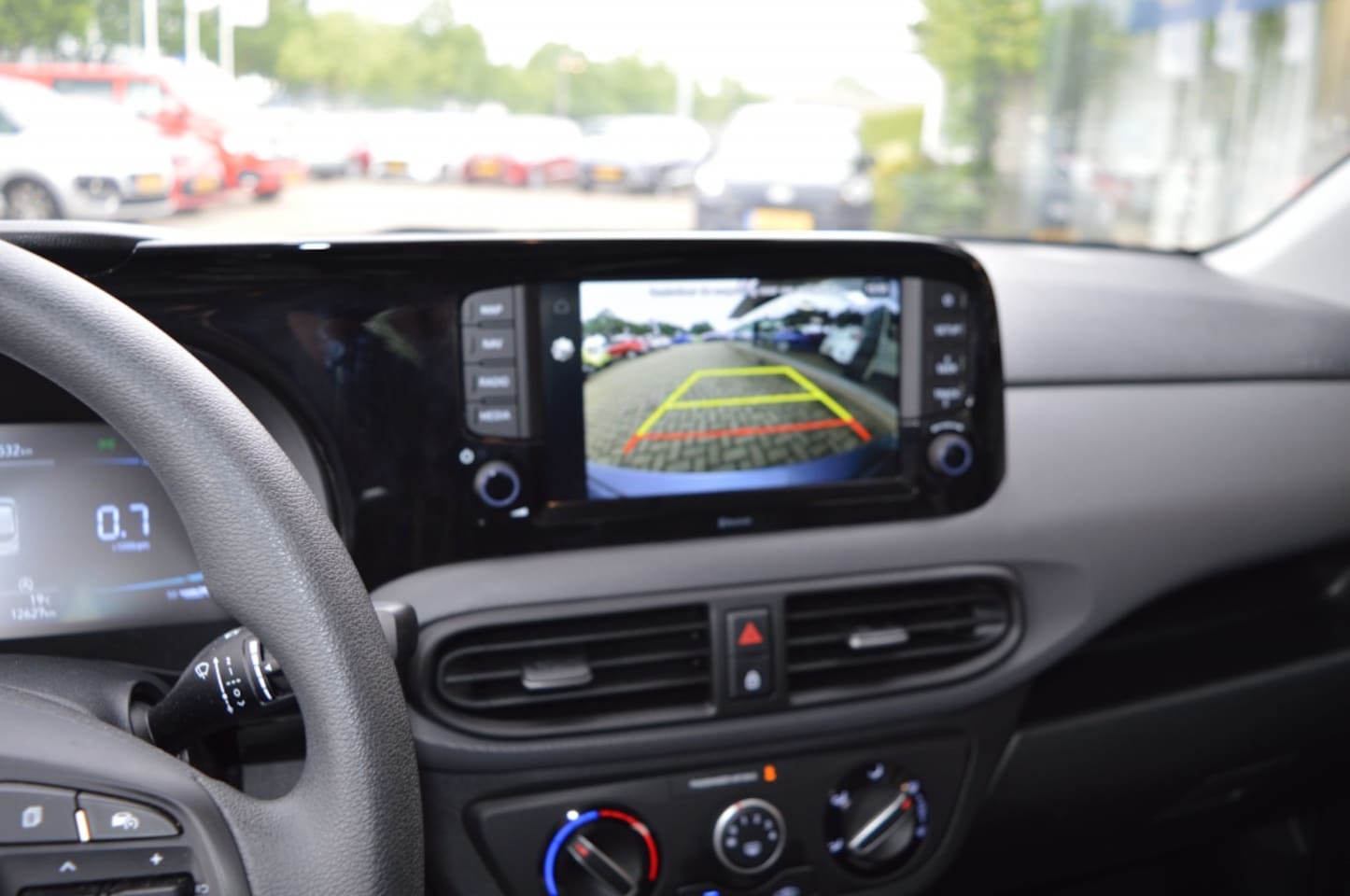 Hyundai i10 - 1.0 Comfort Navi Cruise Camera NL-auto