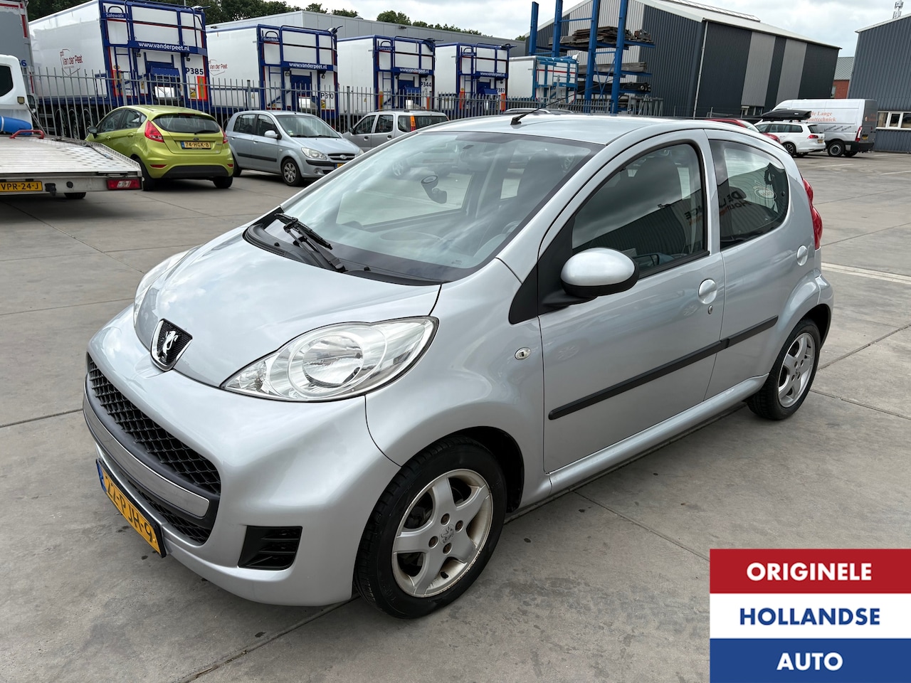 Peugeot 107 - 1.0-12V XS Automaat Airco Aux Bluetooth Bellen - AutoWereld.nl