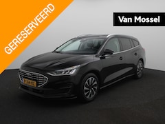 Ford Focus Wagon - 1.0 EcoBoost Hybrid Titanium Style | Winter Pakket | Camera | Trekhaak | Camera |