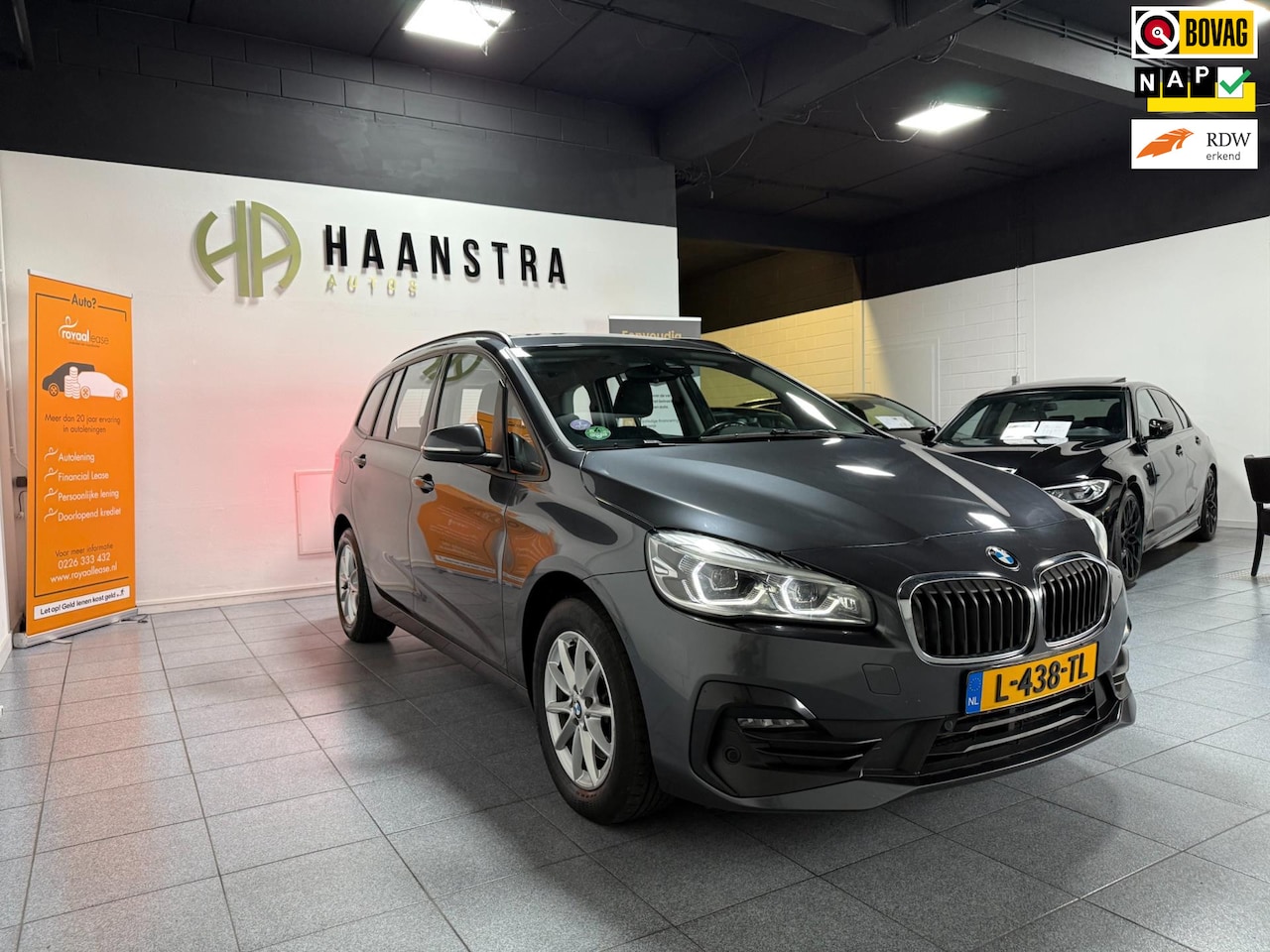 BMW 2-serie Gran Tourer - 218i Business Edition Autom Navigatie 1e eig, NL Auto! NAP - AutoWereld.nl
