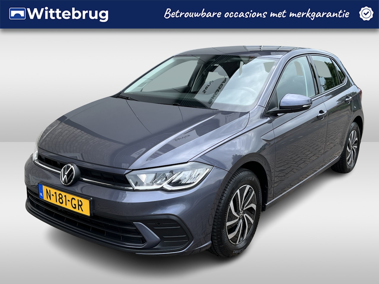 Volkswagen Polo - 1.0 TSI Life / AUTOMAAT/ PARKEER SENSOREN V+A/ CAMERA/ LED/ STOELVERWARMING/ APP-CONNECT/ - AutoWereld.nl