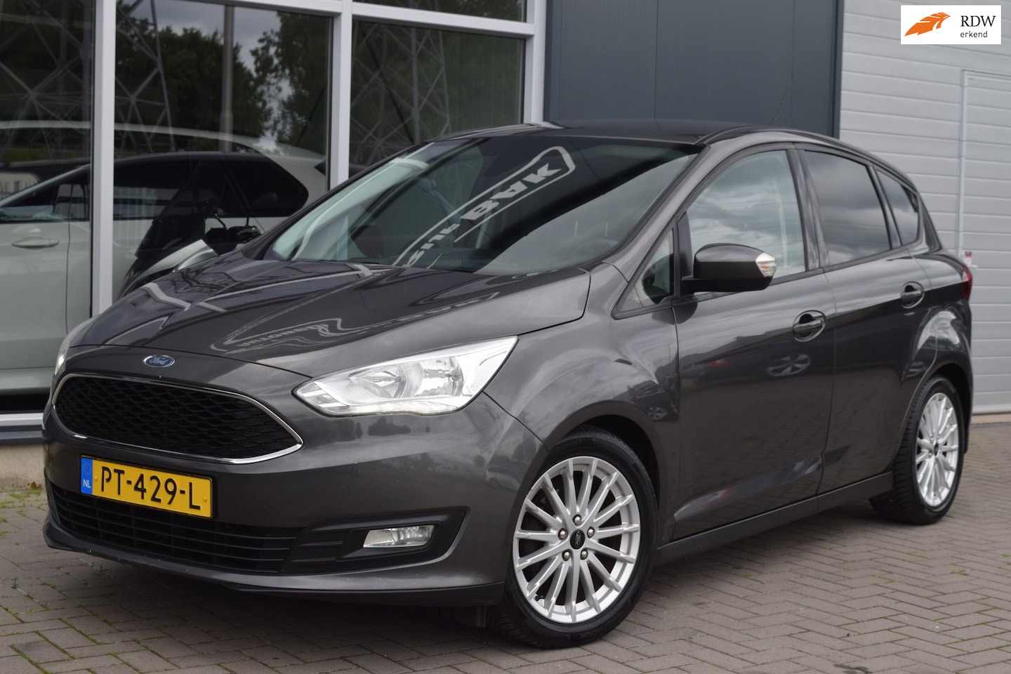 Ford C-Max - 1.0 Titanium | Airco | Cruise | Navi | APK 4-2027 - AutoWereld.nl