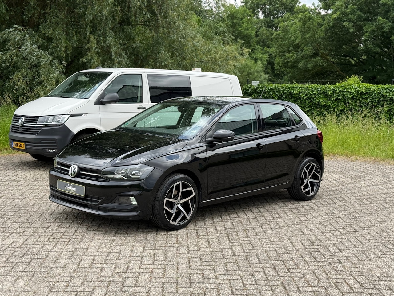 Volkswagen Polo - 1.0 High line CRUISE I PDC I CLIMA I BLUETOOTH I NIEUWE VELGEN - AutoWereld.nl