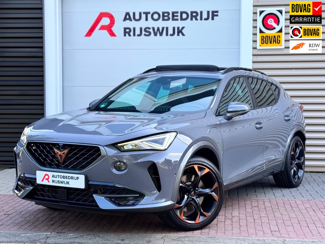 CUPRA Formentor - 1.4 e-Hybrid VZ Copper Edition Pano/Memory/360 - AutoWereld.nl
