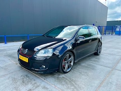 Volkswagen Golf - 2.0 TFSI GTI Edition 30