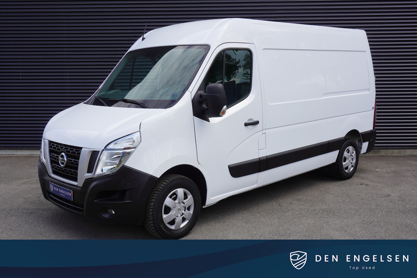 Nissan NV400 - 131pk L2H2 Optima Camera Cruise control Trekhaak Airco - AutoWereld.nl