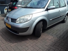 Renault Scénic - 1.6 16V 82KW AUT Dynamique