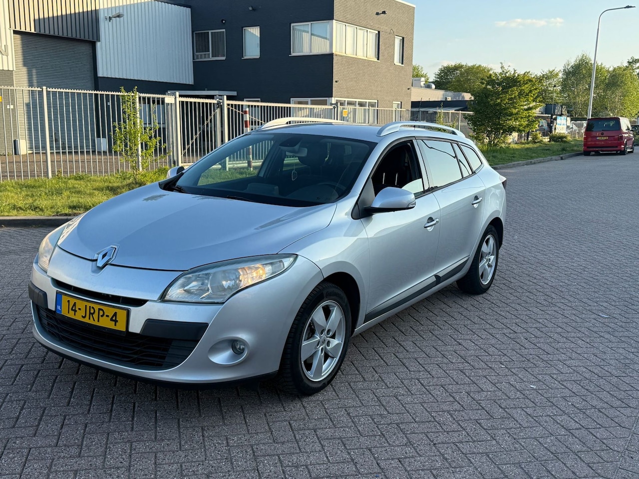 Renault Mégane Estate - 1.6 Dynamique - AutoWereld.nl