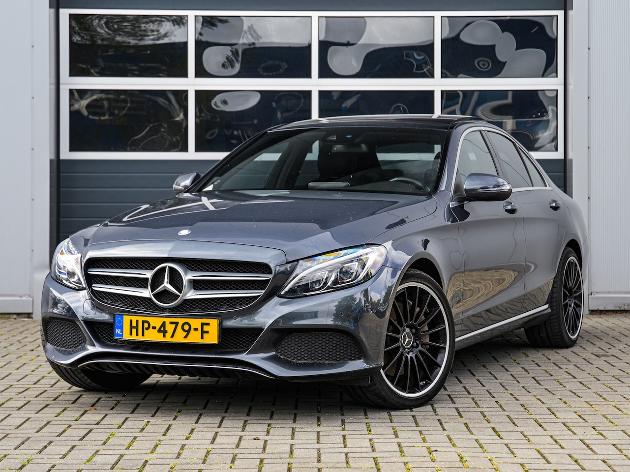Mercedes-Benz C-klasse - 350 e Lease Edition | Panoramadak | Leder | Burmester | Full LED | Stoelverwarming - AutoWereld.nl