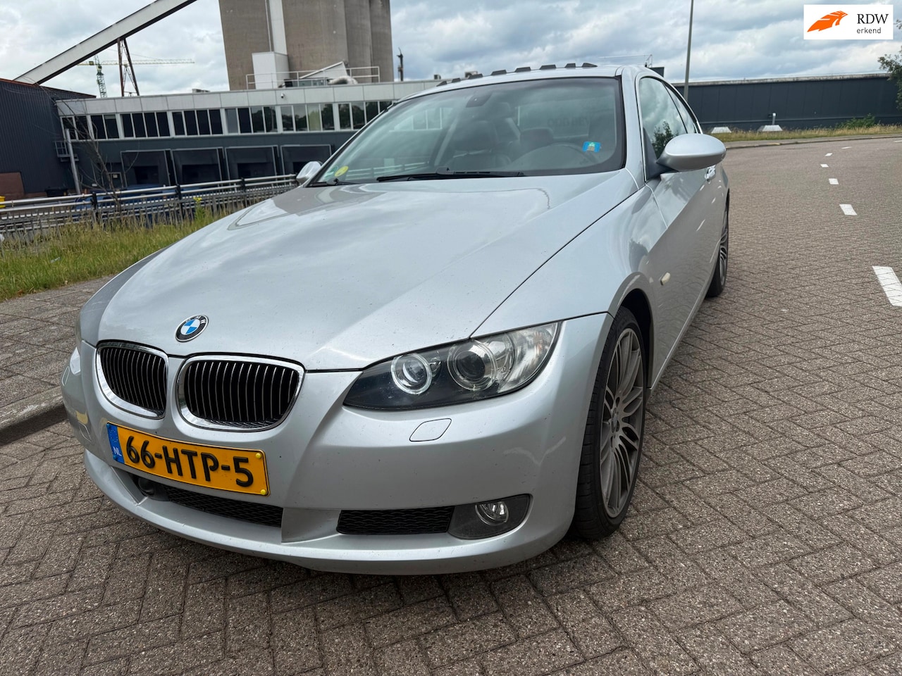 BMW 3-serie Coupé - 325i Executive 325i Executive - AutoWereld.nl