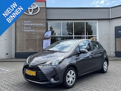 Toyota Yaris - 1.0 VVT-i NL-AUTO 1E-EIG DEALER-OND 5-DEURS AIRCO RADIO/CD TREKHAAK ALL-SEASON