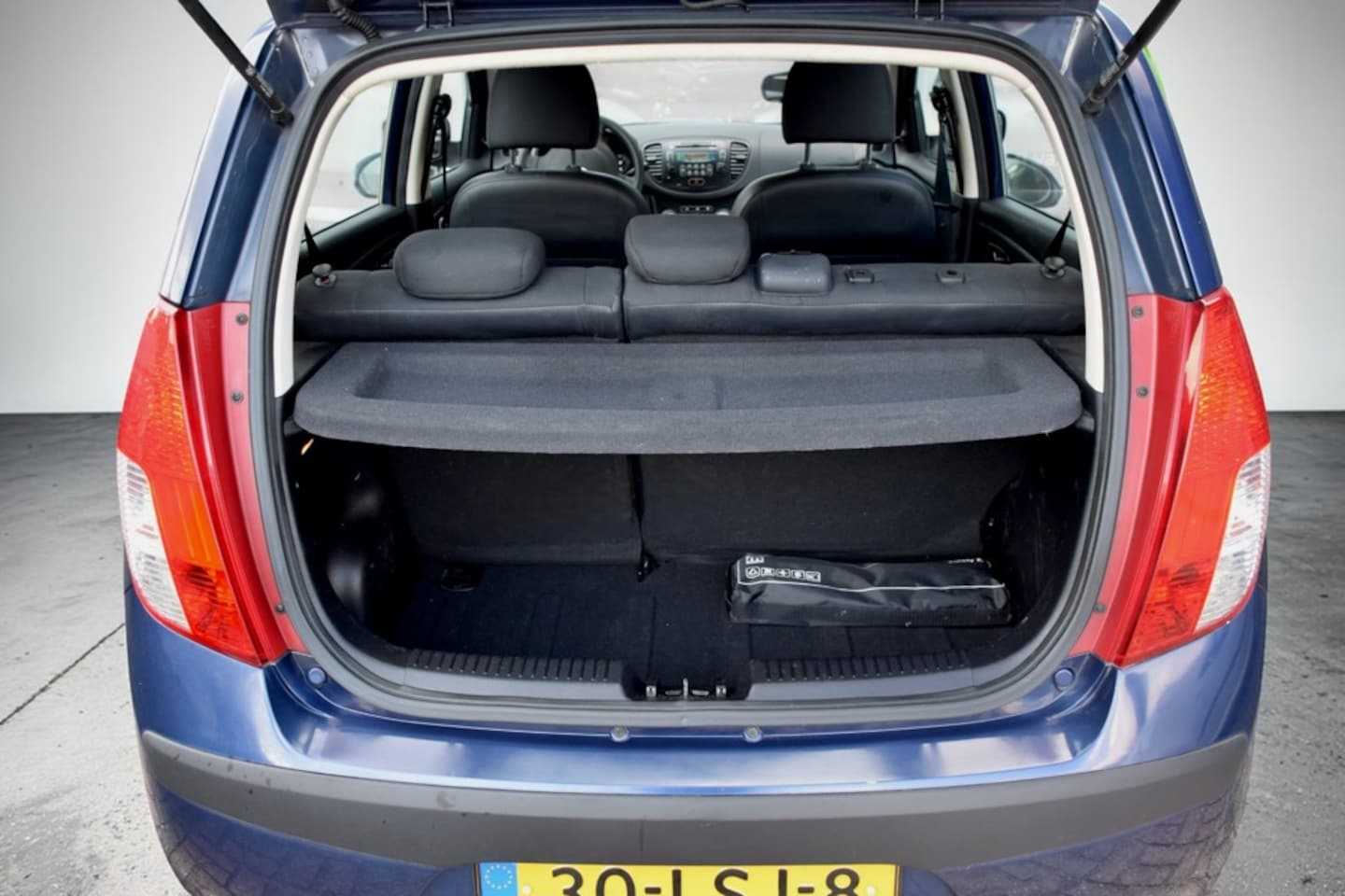 Hyundai i10 - 1.1 Active Cool 1.1 Active Cool, NAP, Hogere instap, elektrisch pakket, Airco, Spoiler