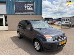 Ford Fusion - 1.6-16V Futura automaat