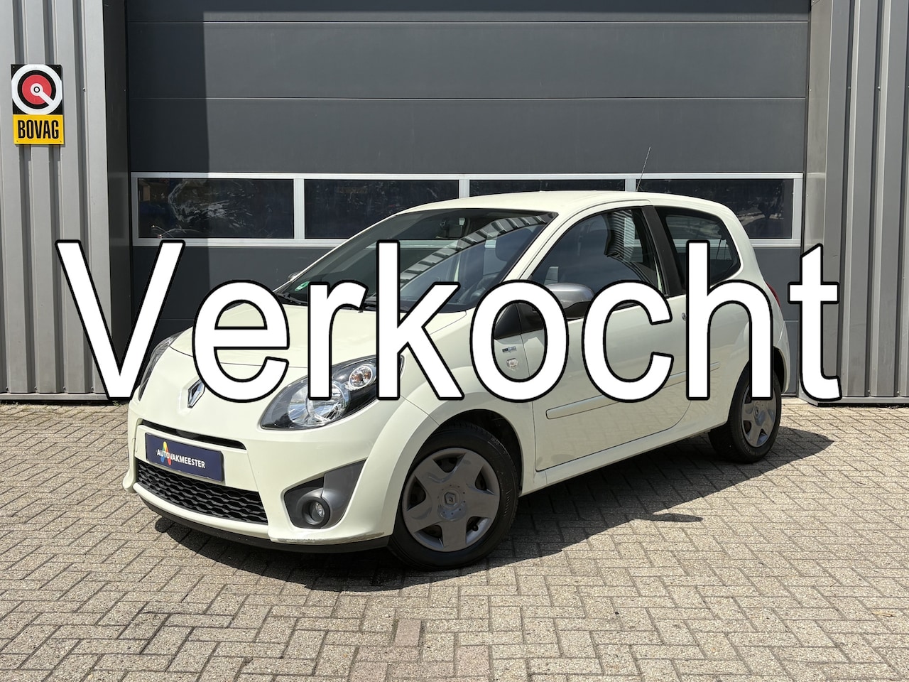 Renault Twingo - 1.2-16V Night & Day Automaat | Airco | Cruise Control | PDC | All Season | Interesse? Bel - AutoWereld.nl