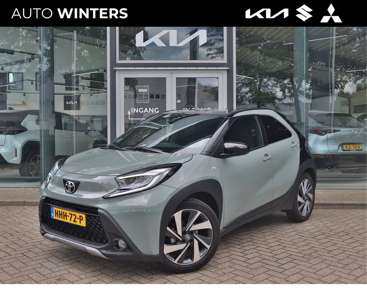 Toyota Aygo X - 1.0 VVT-i S-CVT Envy CVT Automaat Navigatie | Climate Control | Draadloze oplader | Two To - AutoWereld.nl