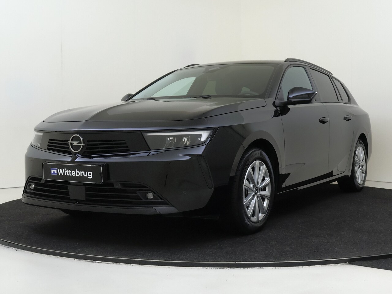Opel Astra Sports Tourer - 1.2 Turbo Business Edition 1.2 Turbo Business Edition - AutoWereld.nl