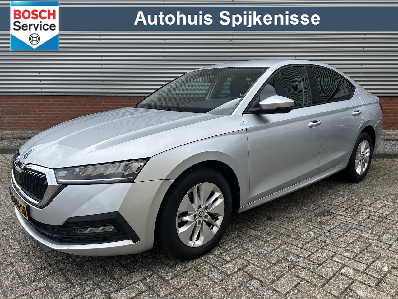 Skoda Octavia - 1.0 e-TSI Business Edition | 1e Eigenaar | Automaat | Virtual Cockpit | Sfeerverlichting | - AutoWereld.nl