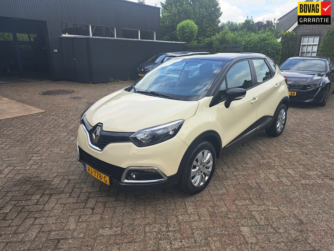 Renault Captur - 0.9 TCe Expression 0.9 TCe Expression - AutoWereld.nl