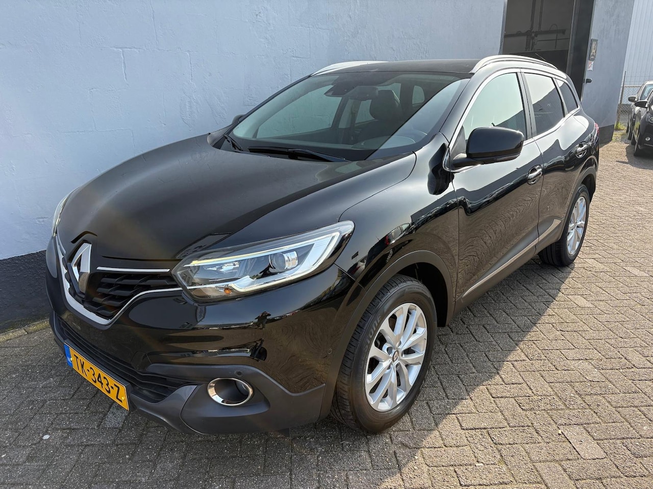 Renault Kadjar - 1.2 TCe Intens - Carplay - Trekhaak - AutoWereld.nl