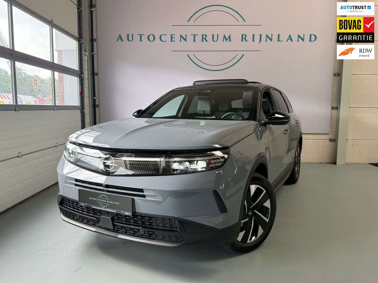 Opel Grandland - 1.2 Turbo Hybrid GS Panoramdak, Head up display, Camera - AutoWereld.nl