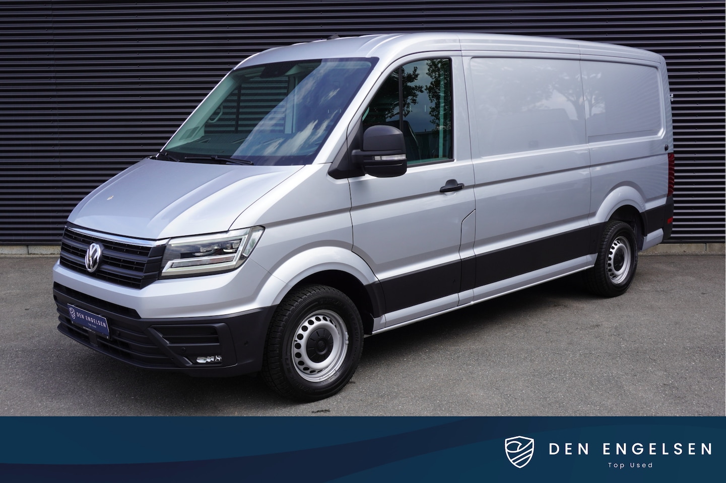 Volkswagen Crafter - 177pk automaat 4x4 4motion L3H2/L2H1 Trekhaak Navigatie Camera Parkeersensoren LED Cruise - AutoWereld.nl