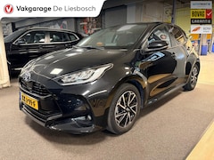 Toyota Yaris - 1.5 Hybrid Style / LED / head-up / panoramadak / camera / keyless